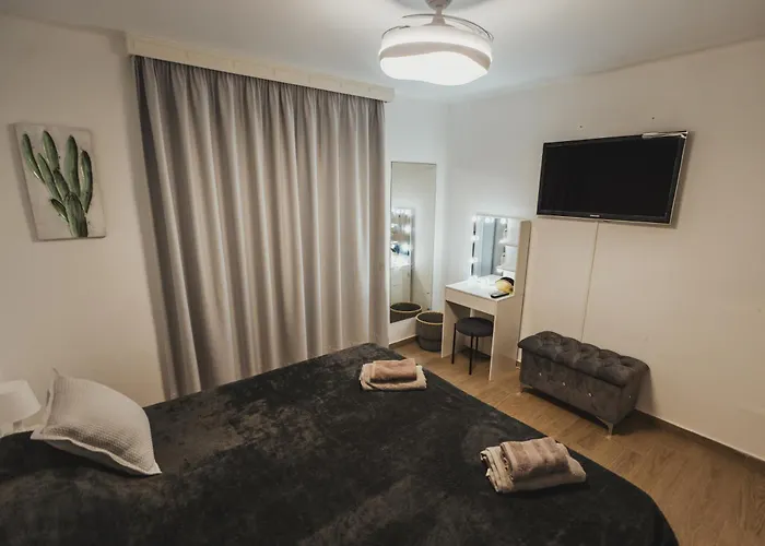 Parque Santiago 1 Parterowy Pool View 008 Alejandro *